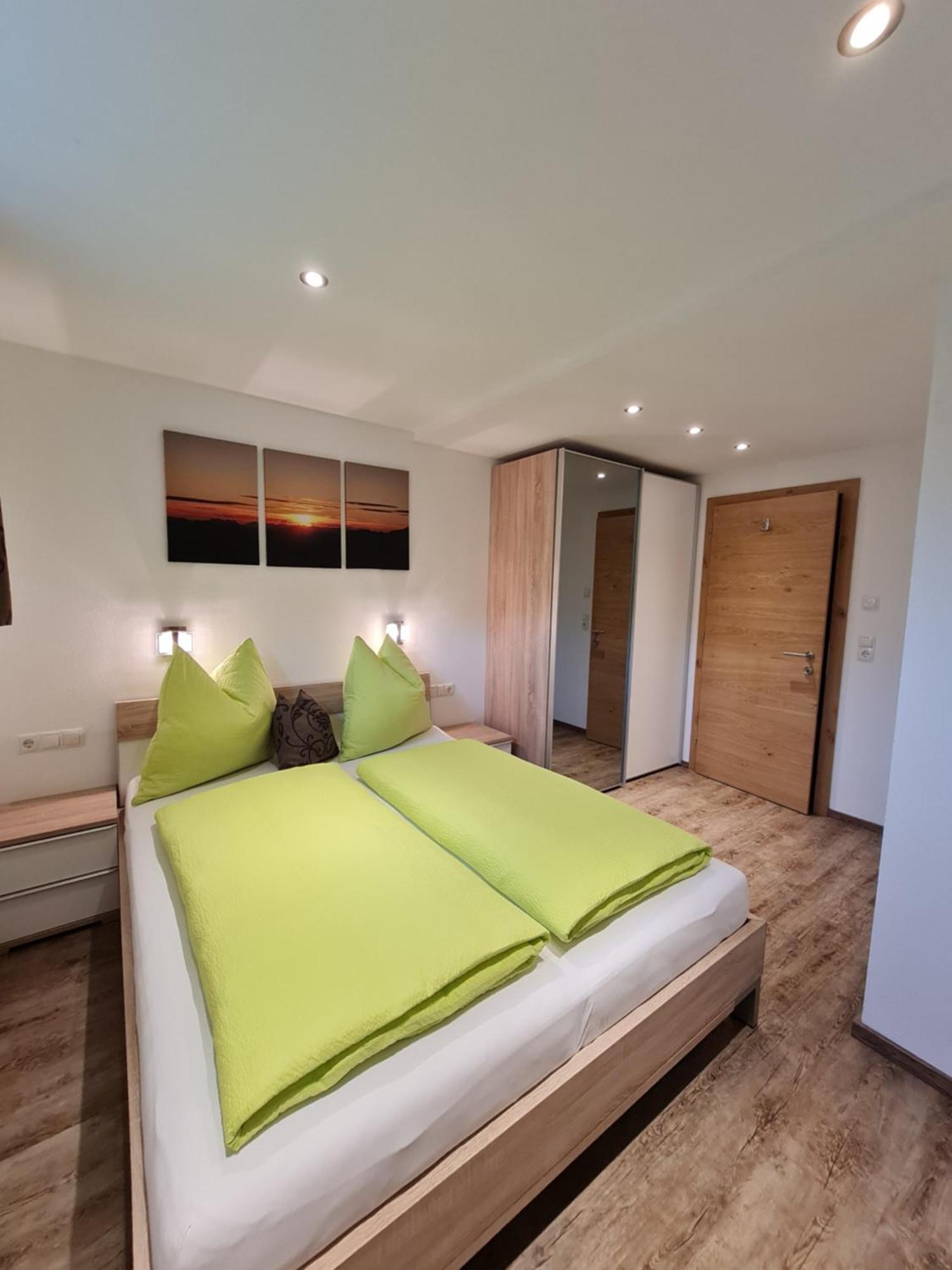 Ferienwohnung Alpenheim 图克斯 客房 照片