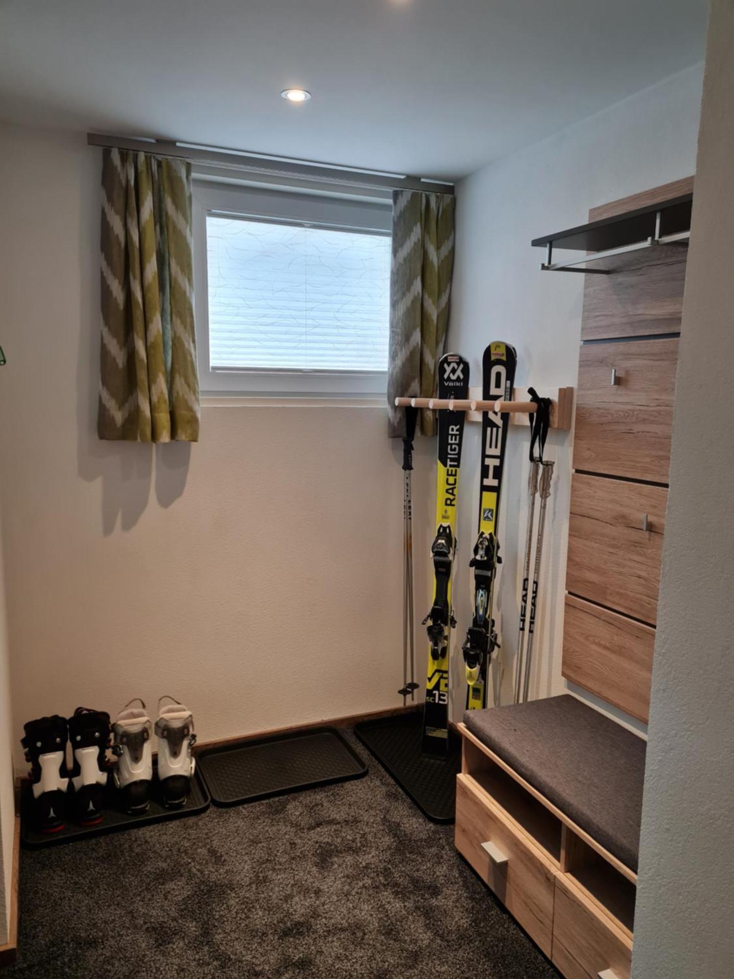 Ferienwohnung Alpenheim 图克斯 客房 照片